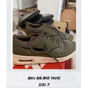 OLIVE NIKE AIR MAX THEAS